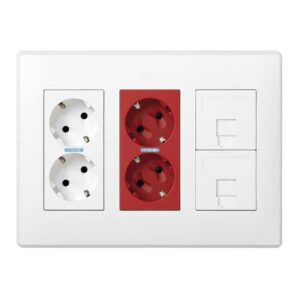 Caja con 2 schukos blancos + 2 schukos rojos + 2 rj45 500 cima superficie o empotrar blanca